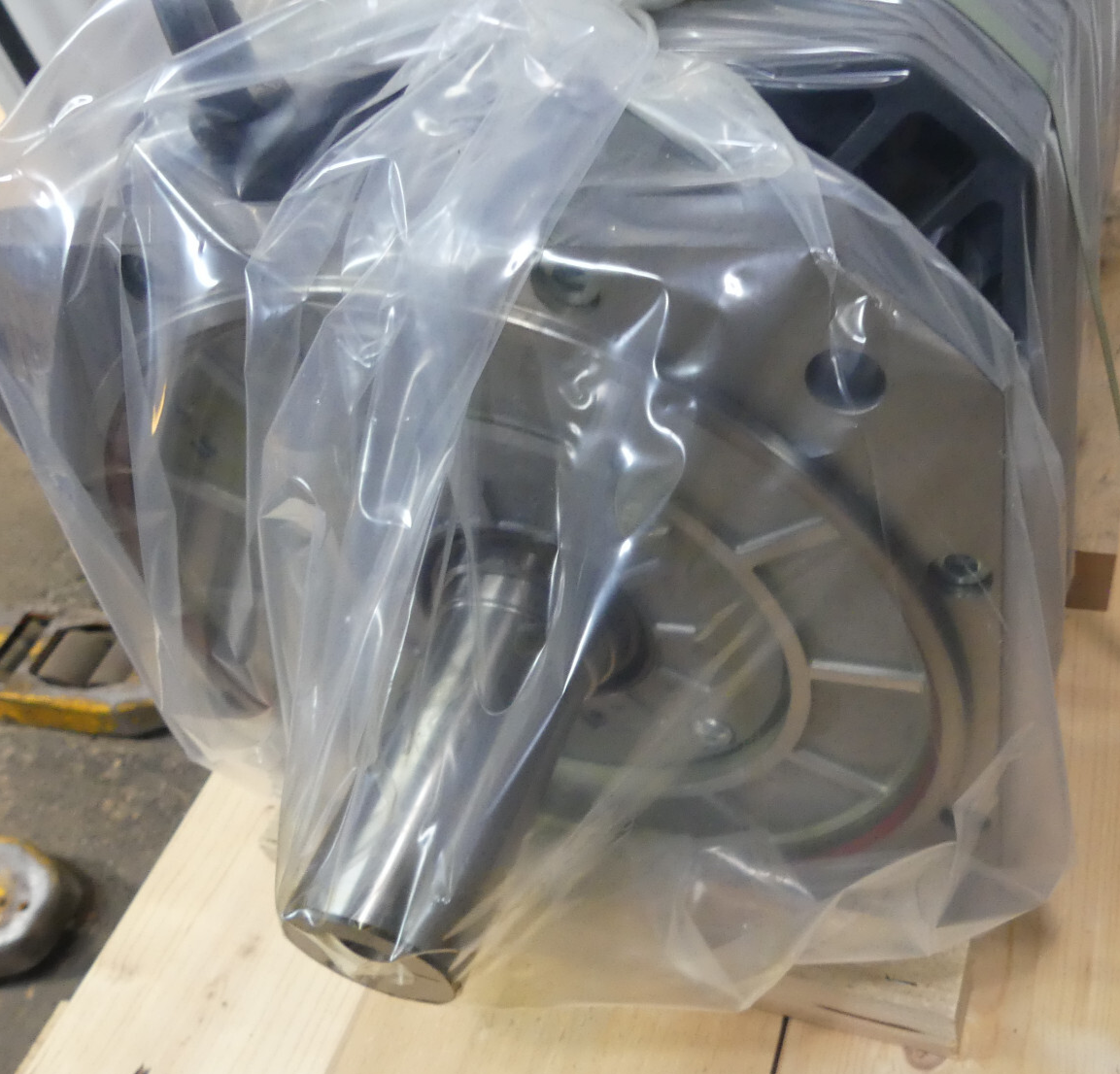 Siemens 1PH7167-7ED03-0BK8
