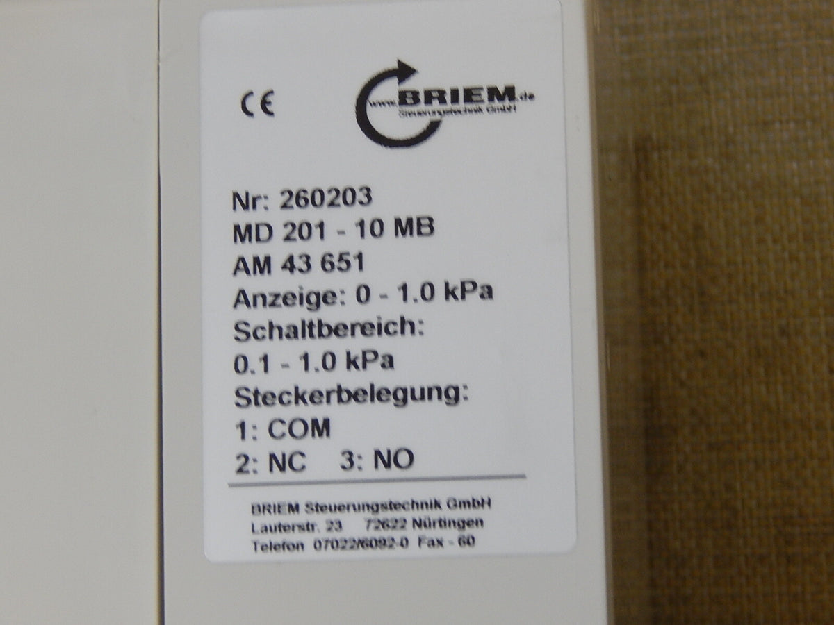 Briem Differenzdruckmessgerät  MD 201 - 10 MB Schaltbereich 0,1 - 1,0 kPa