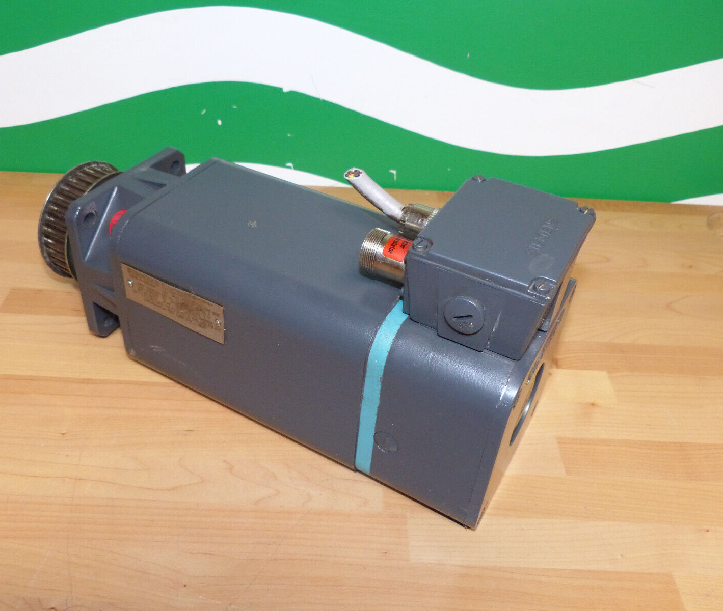 Siemens 1FT5064-0AF01-2-Z  used