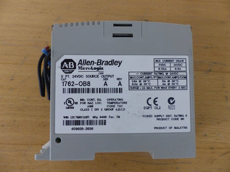 ALLEN-BRADLEY MICRO LOGIX 8 PT. 24 VDC SOURCE OUTPUT 1762-OB8 A A