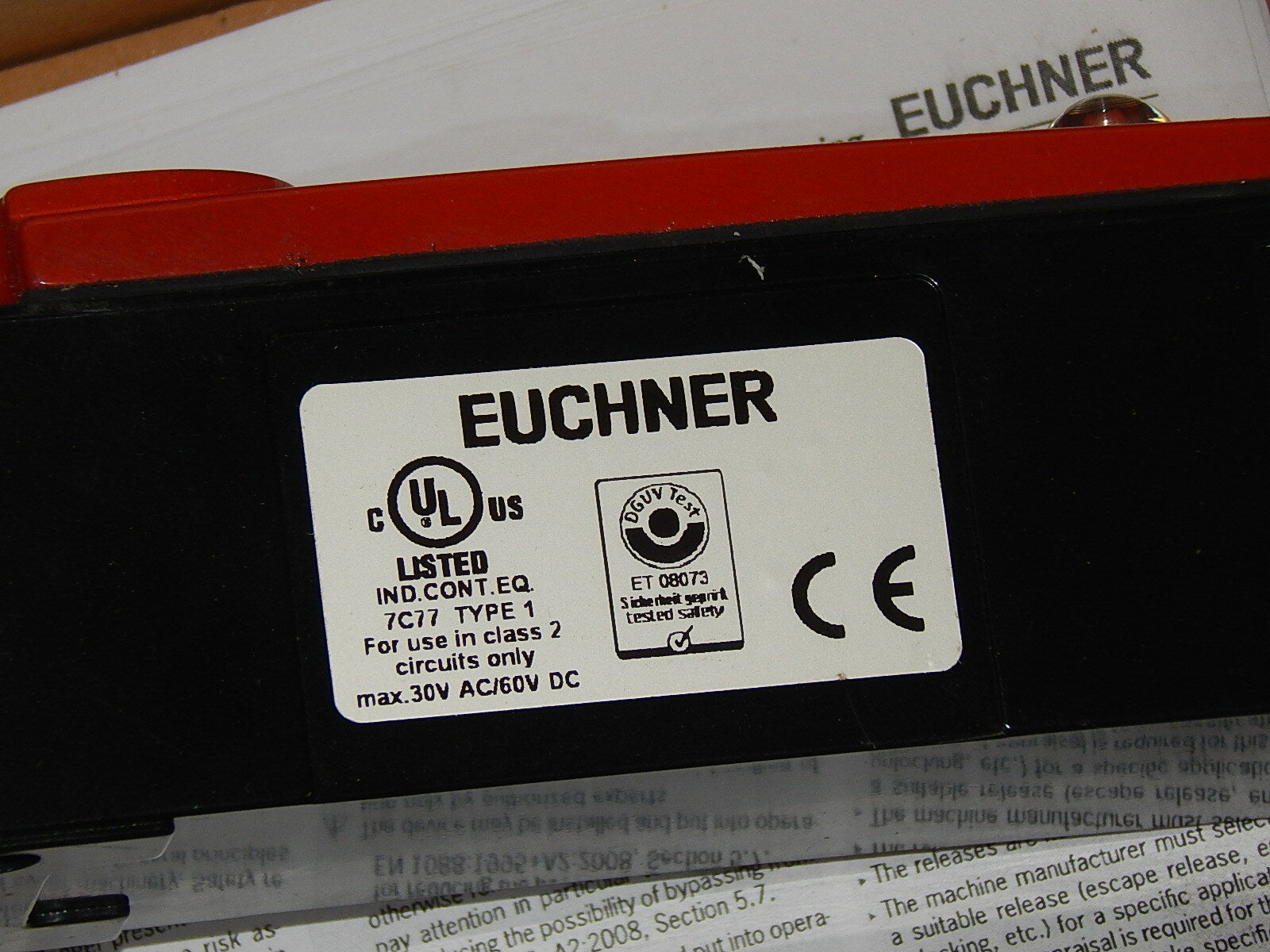  Euchner Safety Switch CET1-AX-LRA-00-50X-SA / 095735 