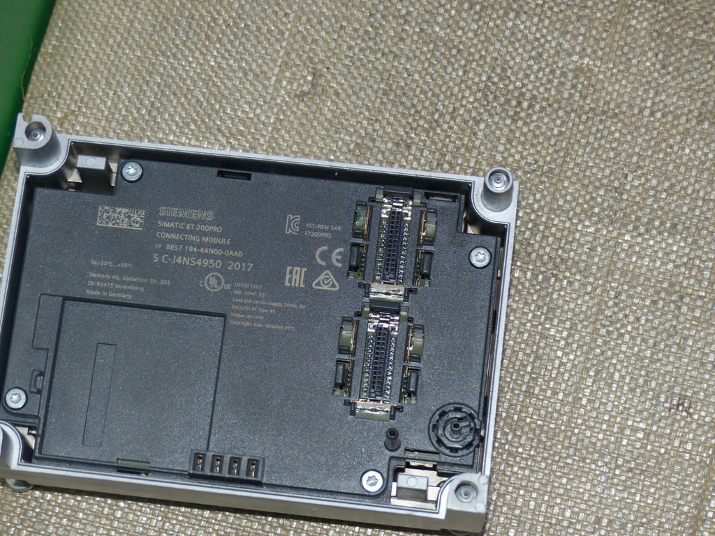  Siemens Anschlusseinheit   6ES7 194-4AN00-0AA // 6ES7 194-4AN00-0AA0 Neuwertig 