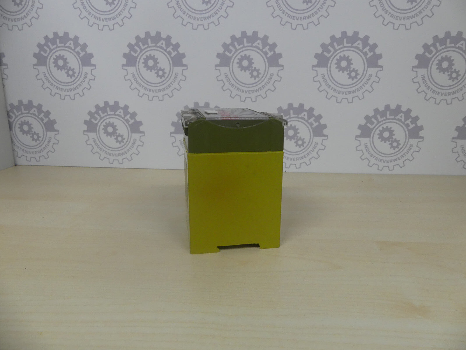 pilz PST 224 V DC 420180