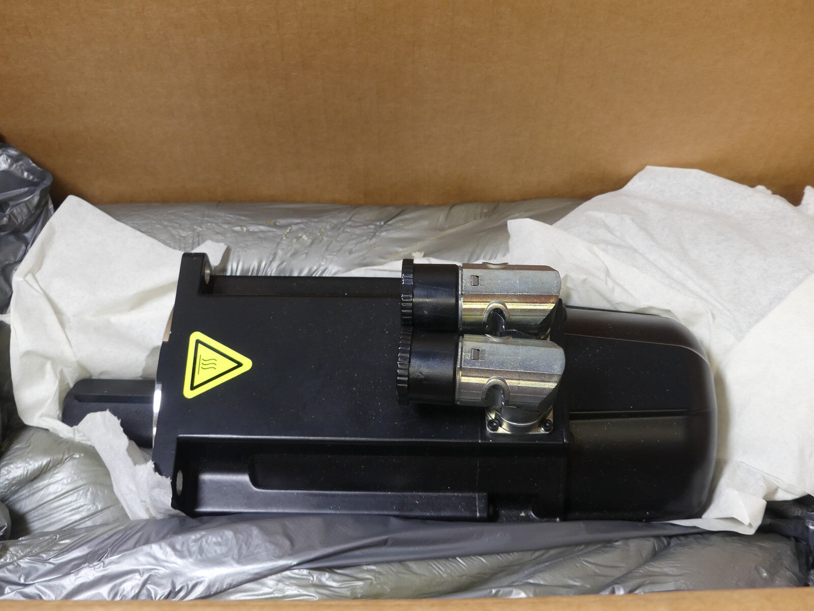 BECKHOFF AM3052-0H41-0000