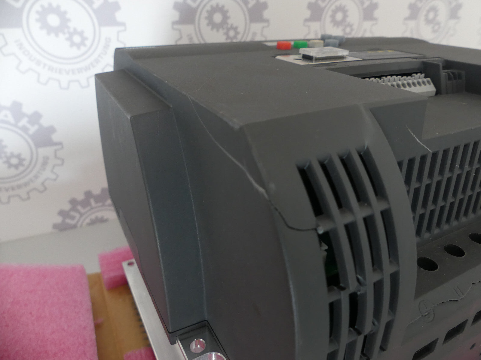 Siemens 6SL3210-5BE31-1CV0 leicht beschädigt S.Bilder