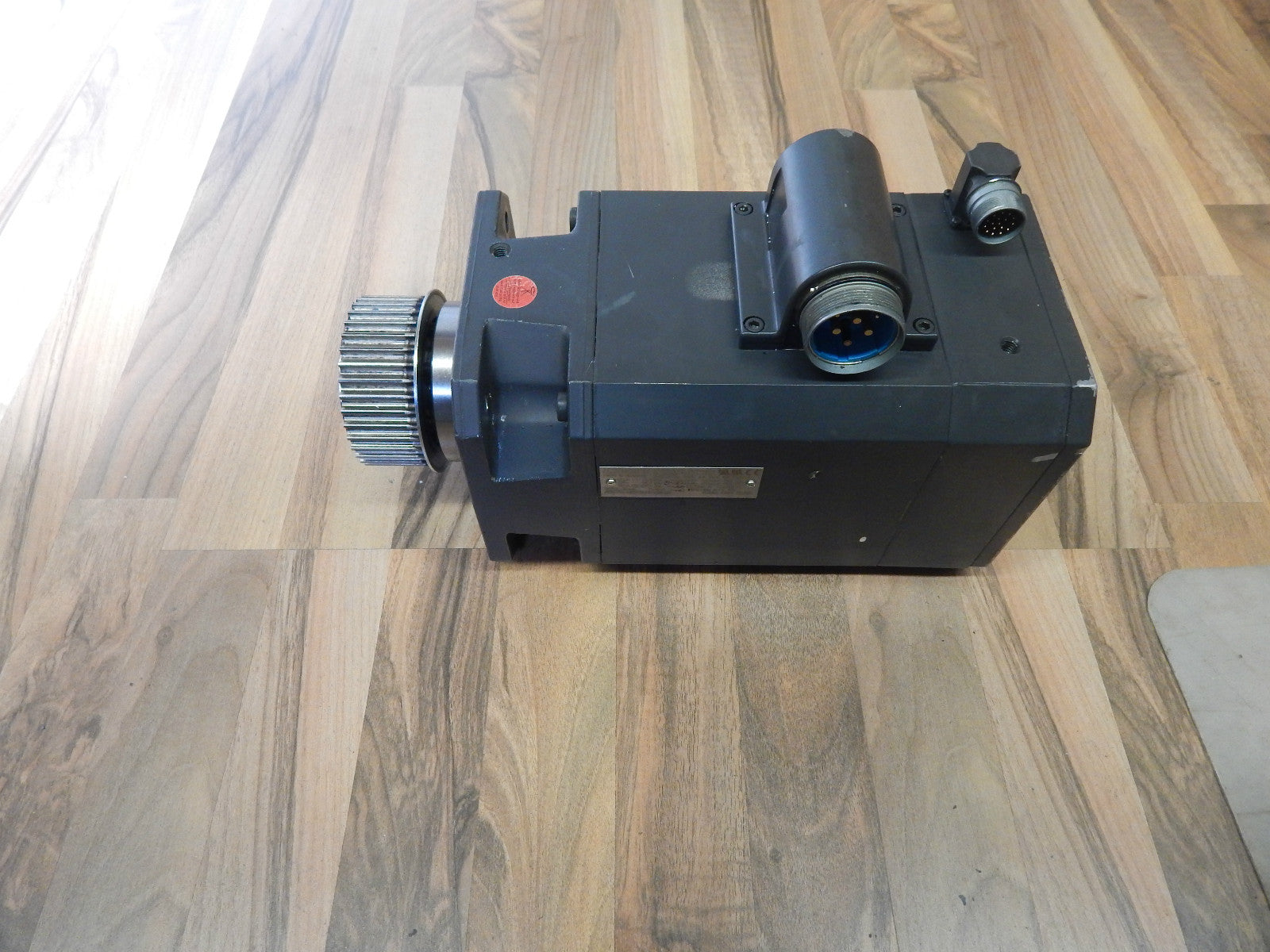 SIEMENS Servomotor 1FT6082-1AF71-4EH1  