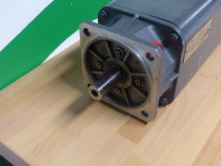SIEMENS 1FT5066-0AC01-9-Z  // 1FT5 066-0AC01-9-Z Permanent Magnet Motor 