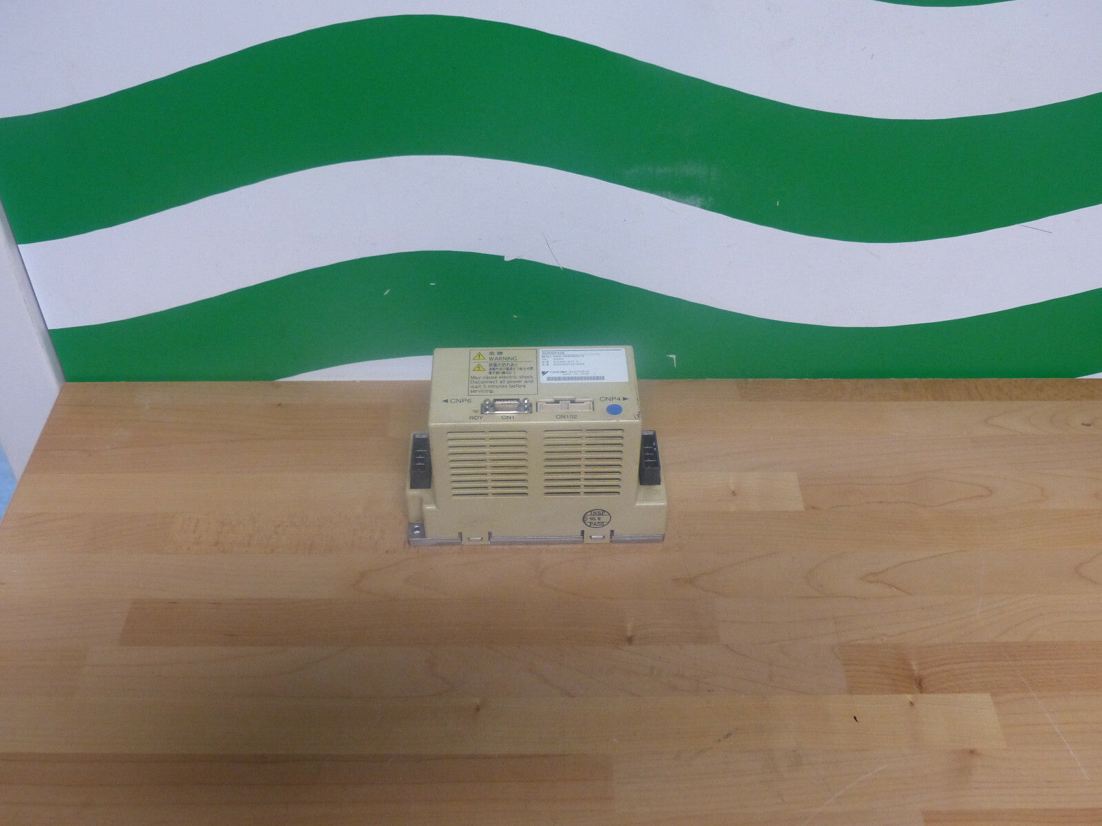 Yaskawa Servopack SGDR-SDA060A01B used s.Bilder