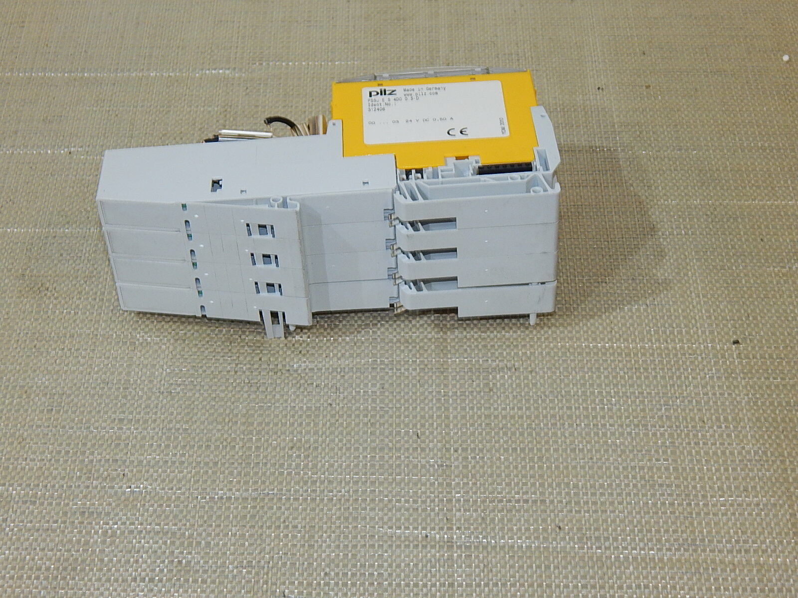4x Pilz, PSSu E S 4D0  0-5, PSSu E S 4D0  0.5, 312406, I/O Modul Used