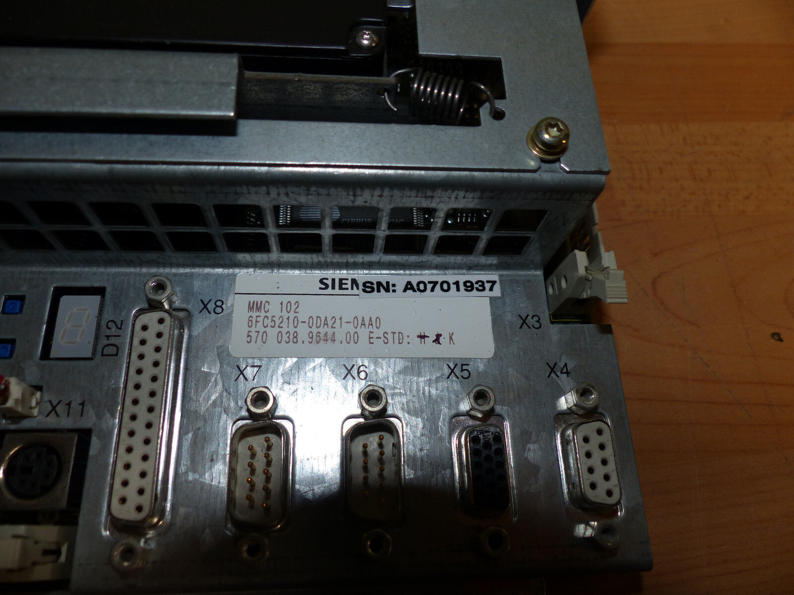 Siemens 6FC5210-0DA21-0AA0 MMC 102 E-Stand: K used s.Bilder