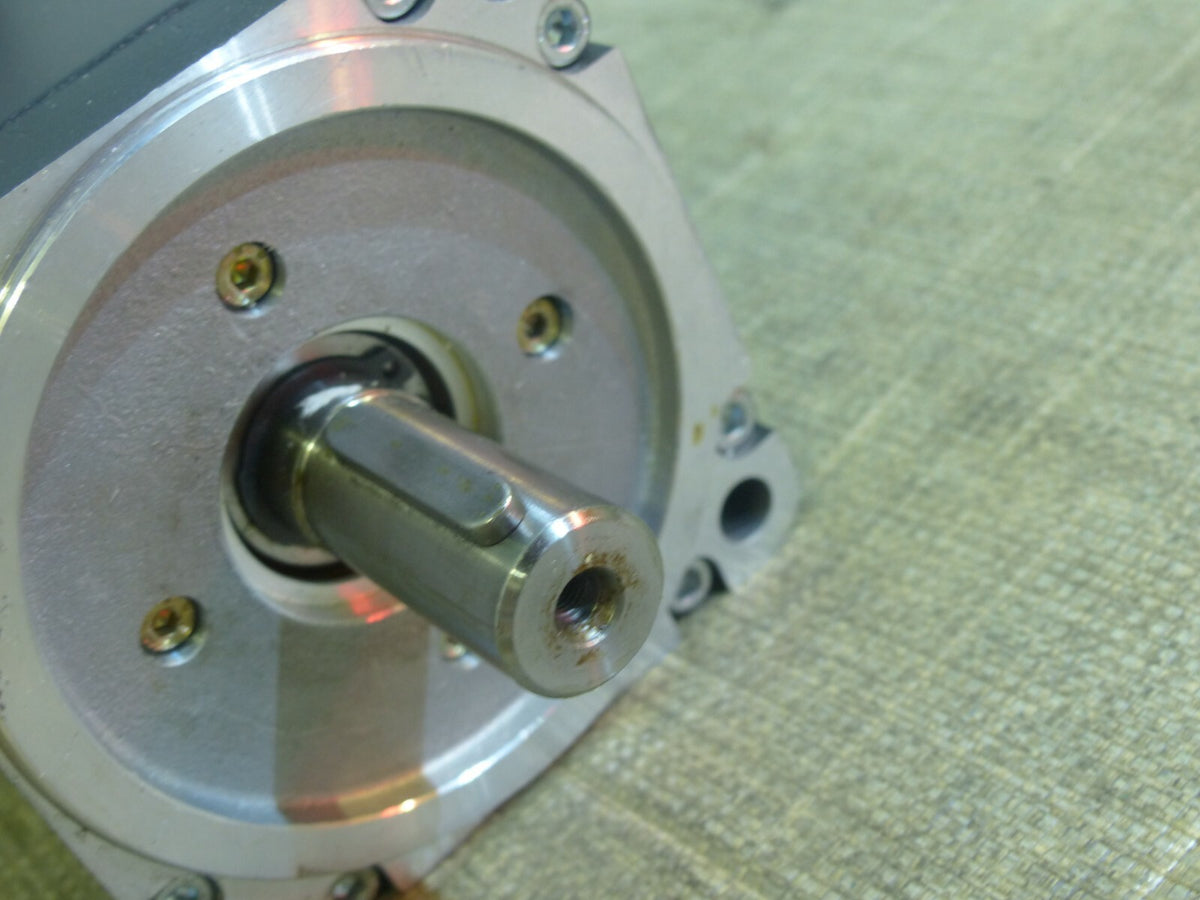 B&R 8LSA43.E1030D500-0 Servomotor