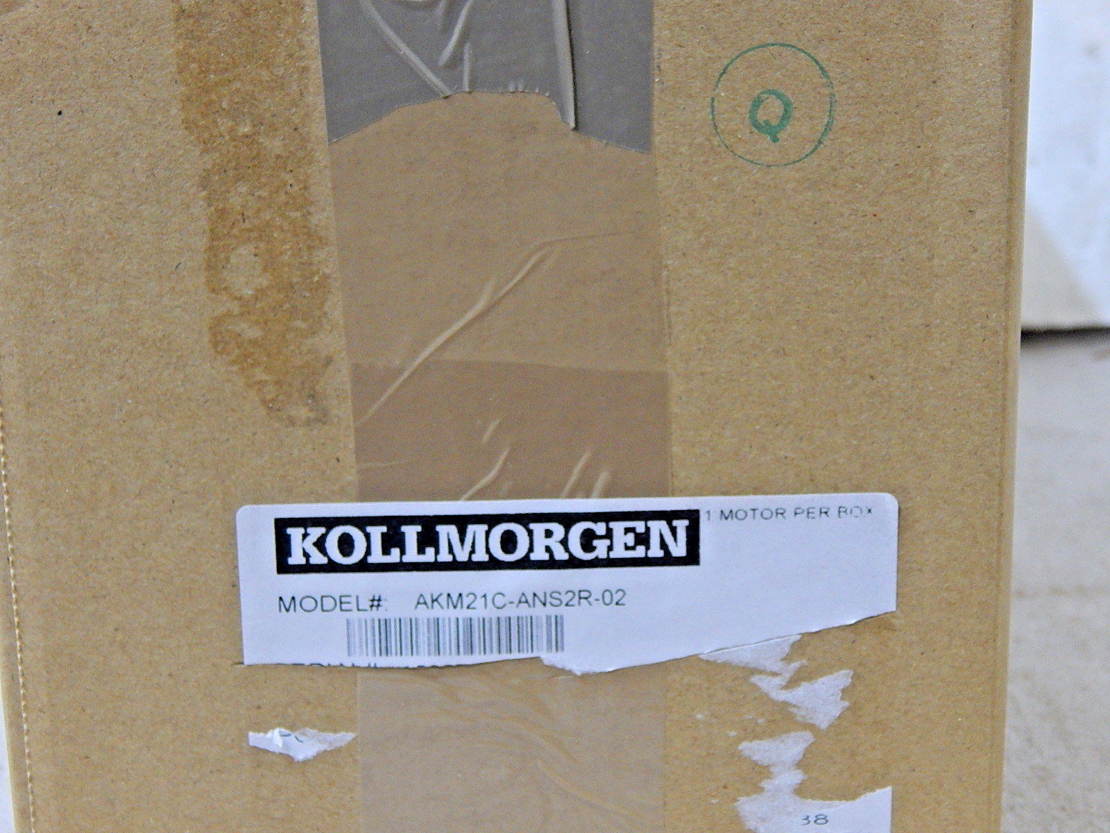 Kollmorgen  SERVOMOTOR  AKM21C-ANS2R-02 