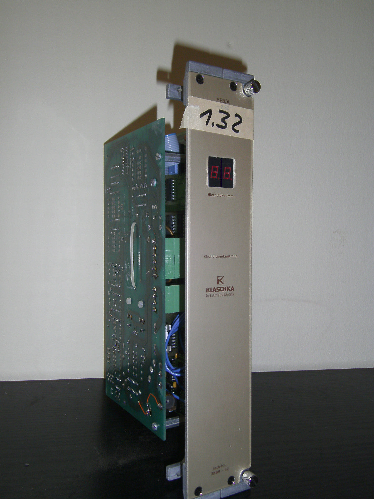 Klaschka YEB/A     1.32   30.09-28-01C
