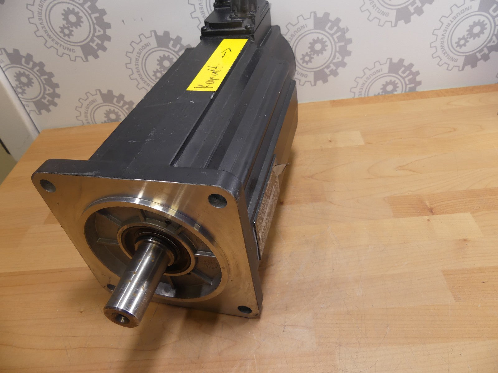 REXROTH&INDRAMAT MHD090B-058-PG1-UN DEFEKT