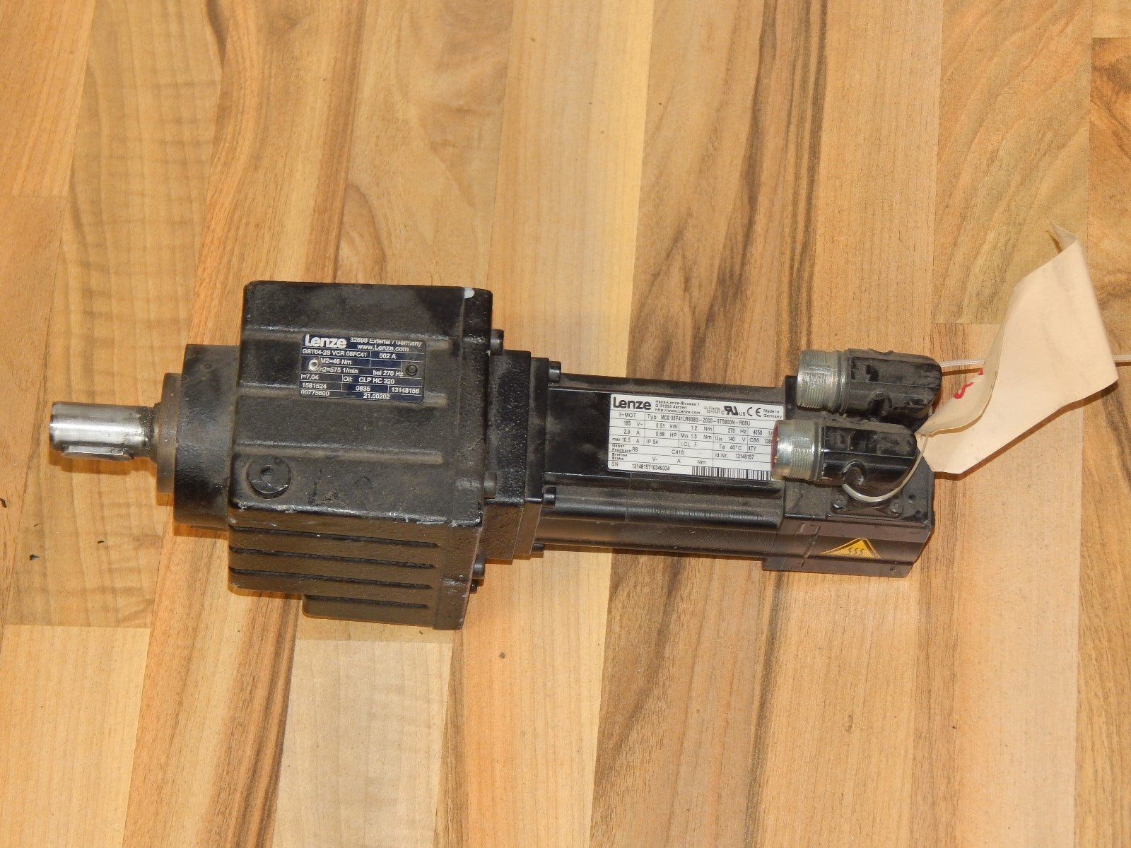 Lenze MCS 06F41LRS0B0-Z0C0-ST5S00N-R0SU+GST04-2S-VCR 06FC41 Getriebe Neu