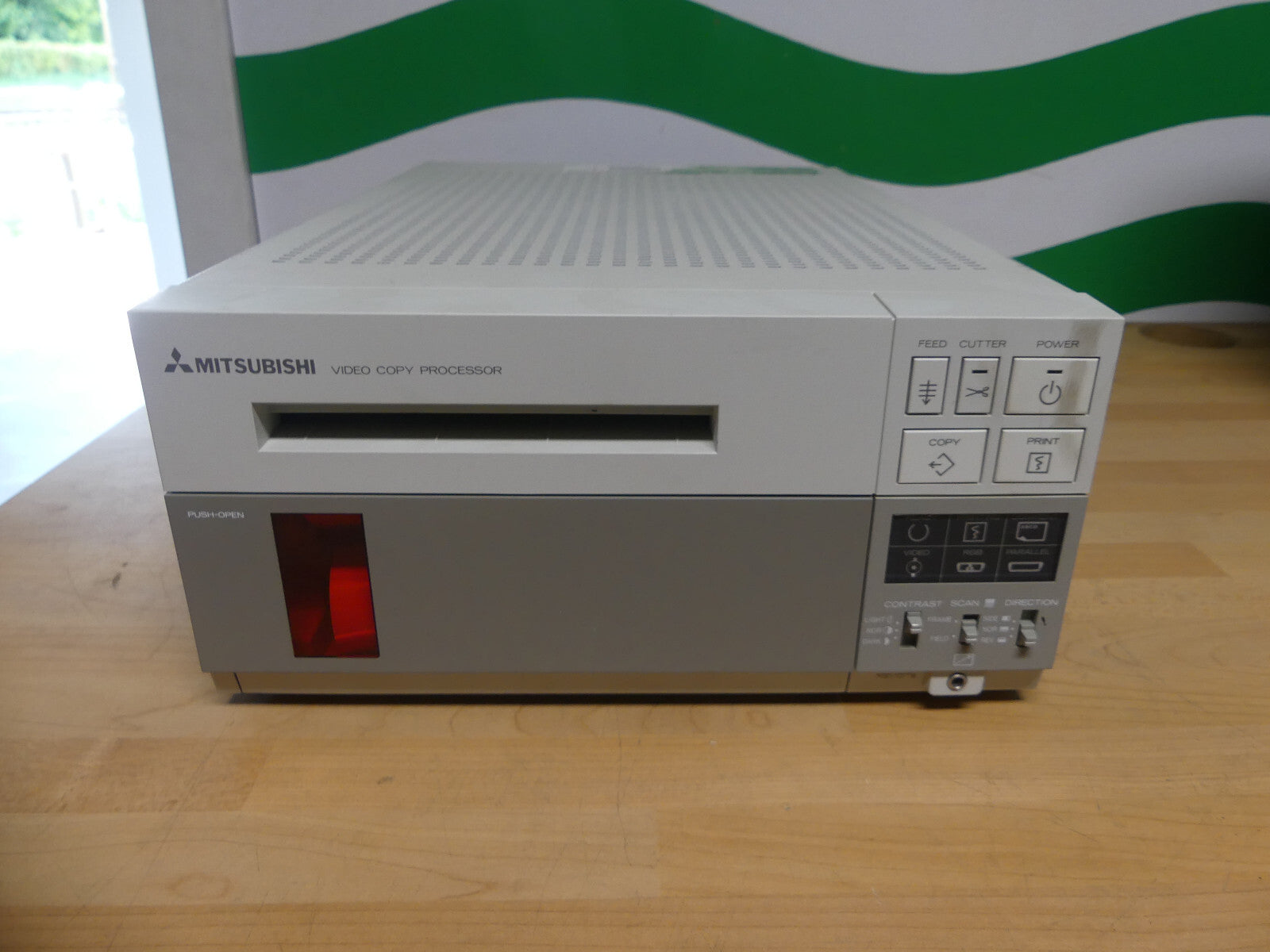 Mitsubishi Video Copy Processor P68U