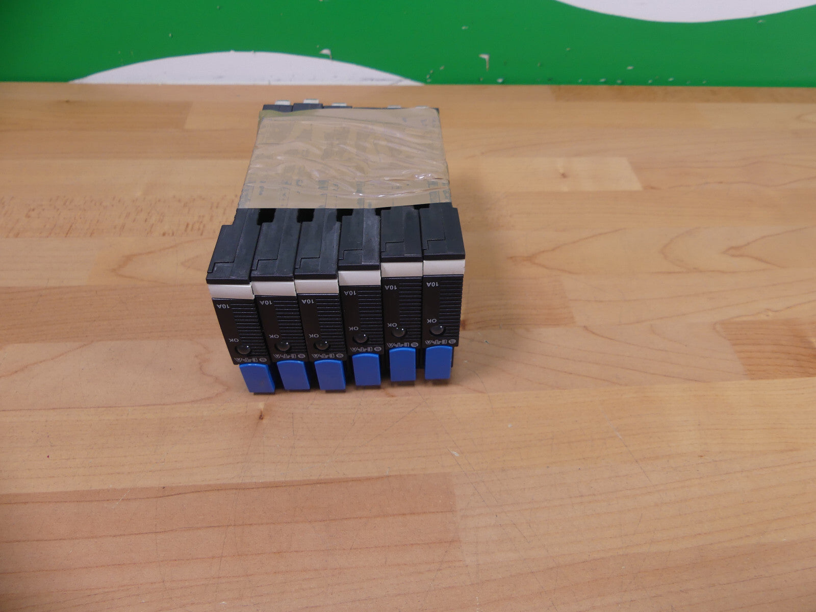 6 X E-T-A Elektronischer Schutzschalter ESS20-003-DC24V-10A