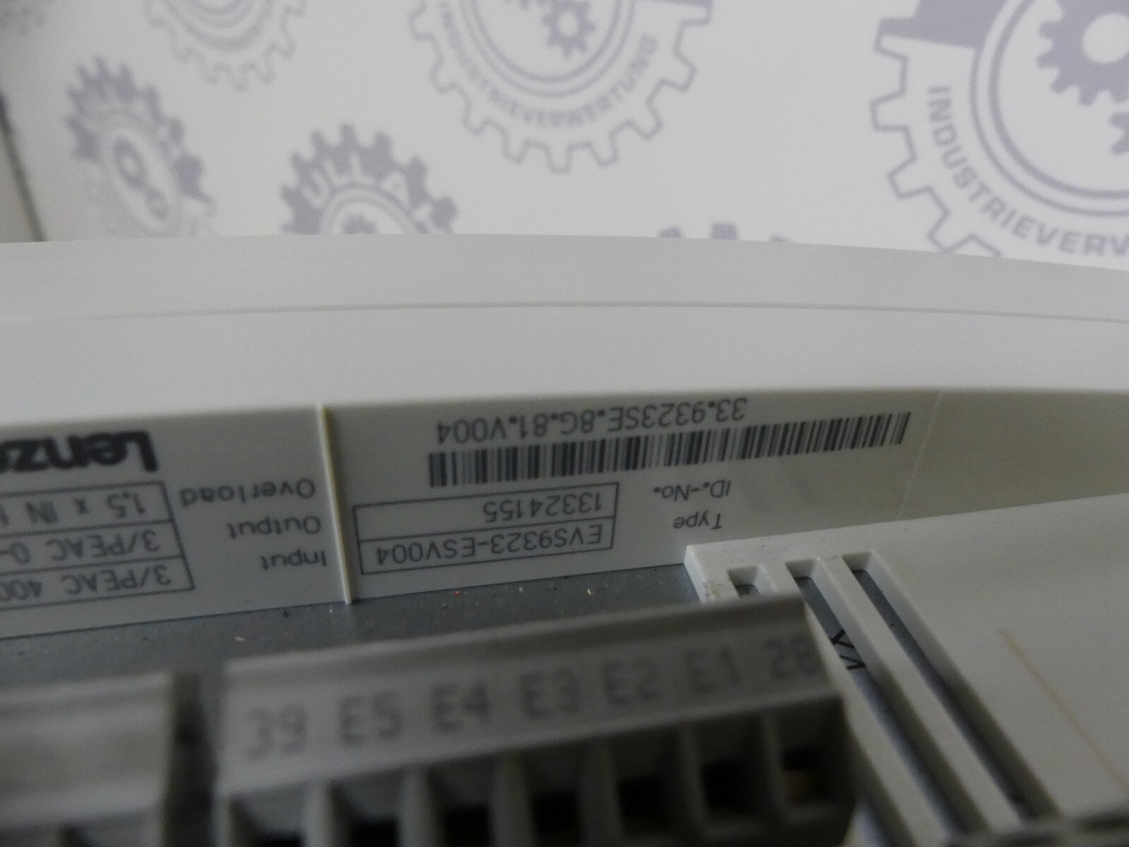 LENZE EVS9323-ESV004, s. Bilder