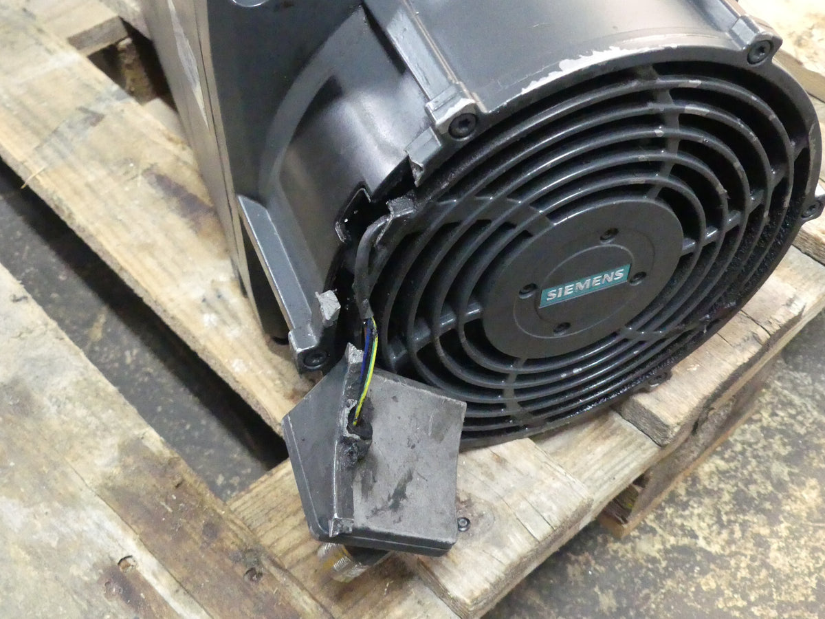 Siemens 1PH8137-1DD02-0CE1-Z (leicht beschädigt)