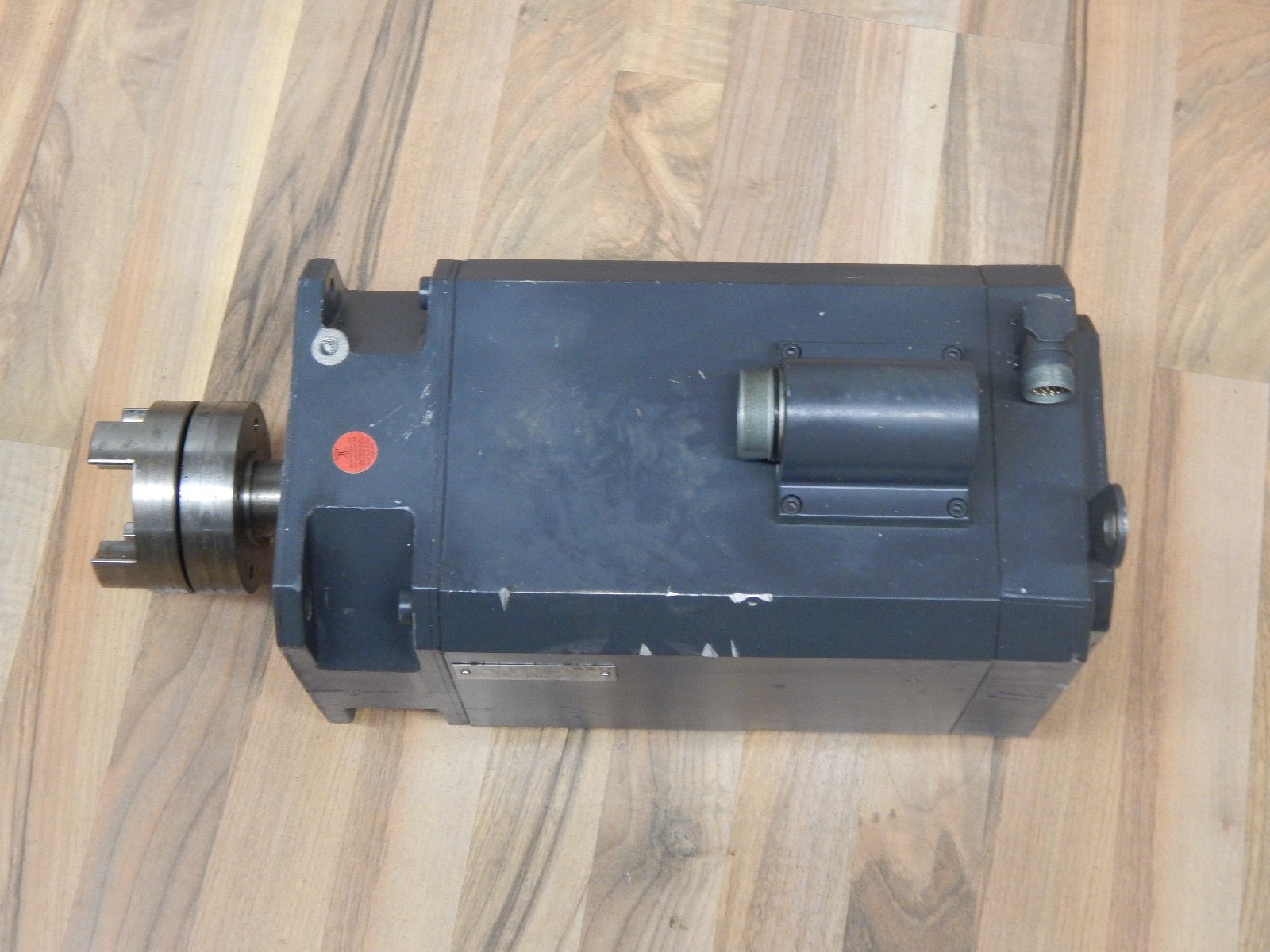 SiEMENS 3~ Brushless Servomotor  1FT6105-1AC71-1EG1 Used