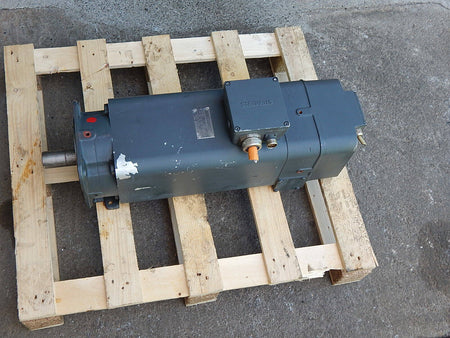Siemens Spindelmotor 1PH6107-4NF49-Z 9kW Used
