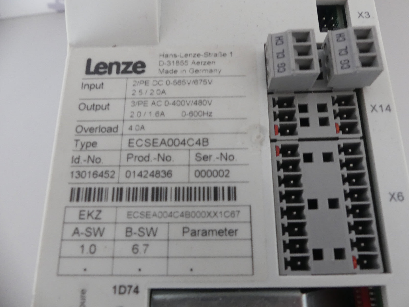Lenze ECSEA004C4B Servo Drive