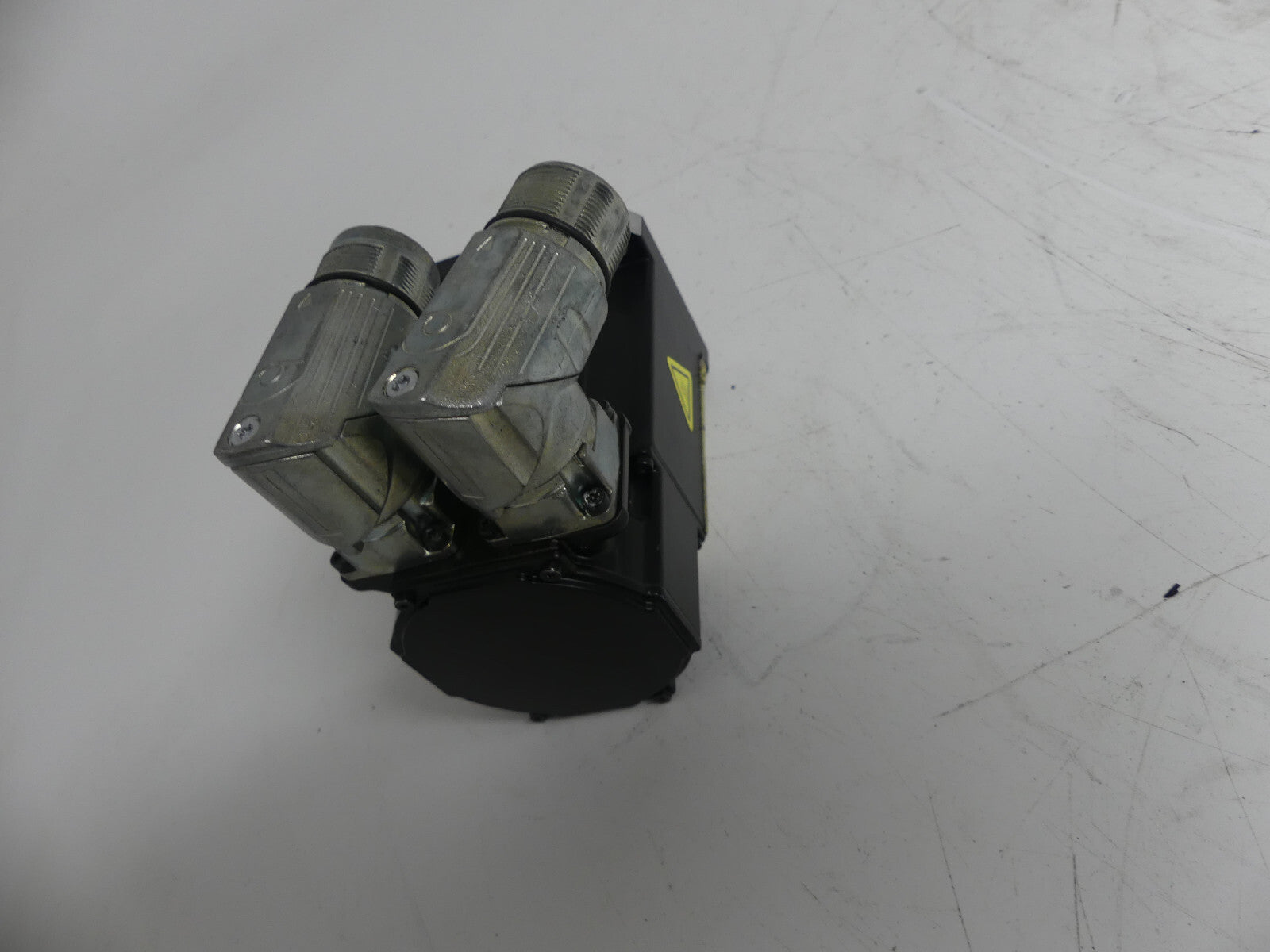 Beckhoff  AM3021-0C30-0000