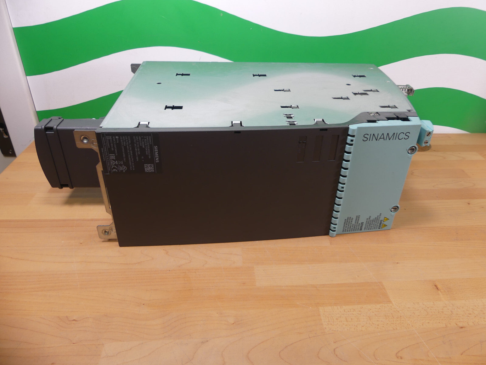 Siemens Sinamics S120   6SL3120-1TE24-5AA3