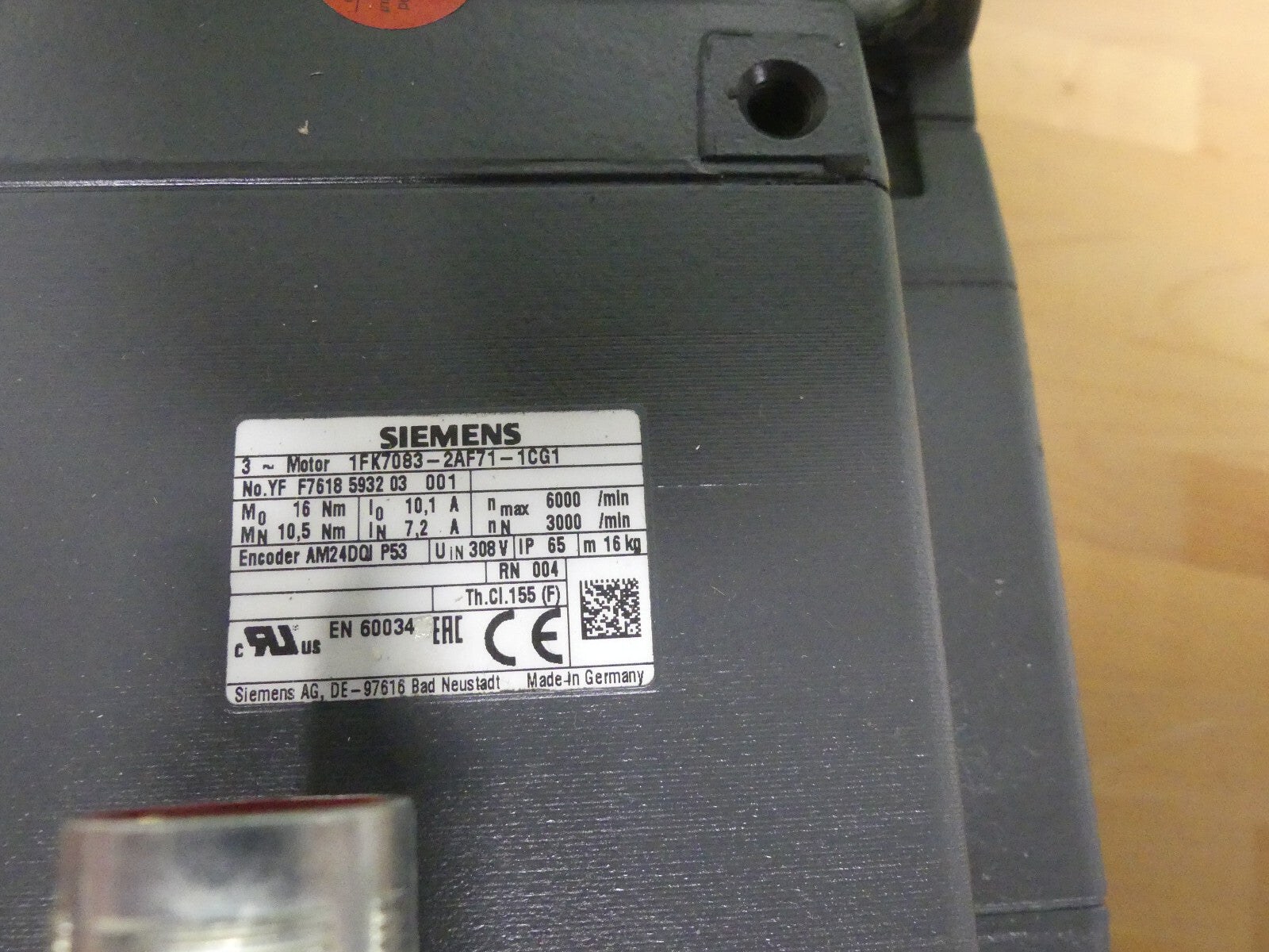 siemens 1fk7083-2af71-1cg  11fk70832af711cg1 leicht beschädigt s.Bilder