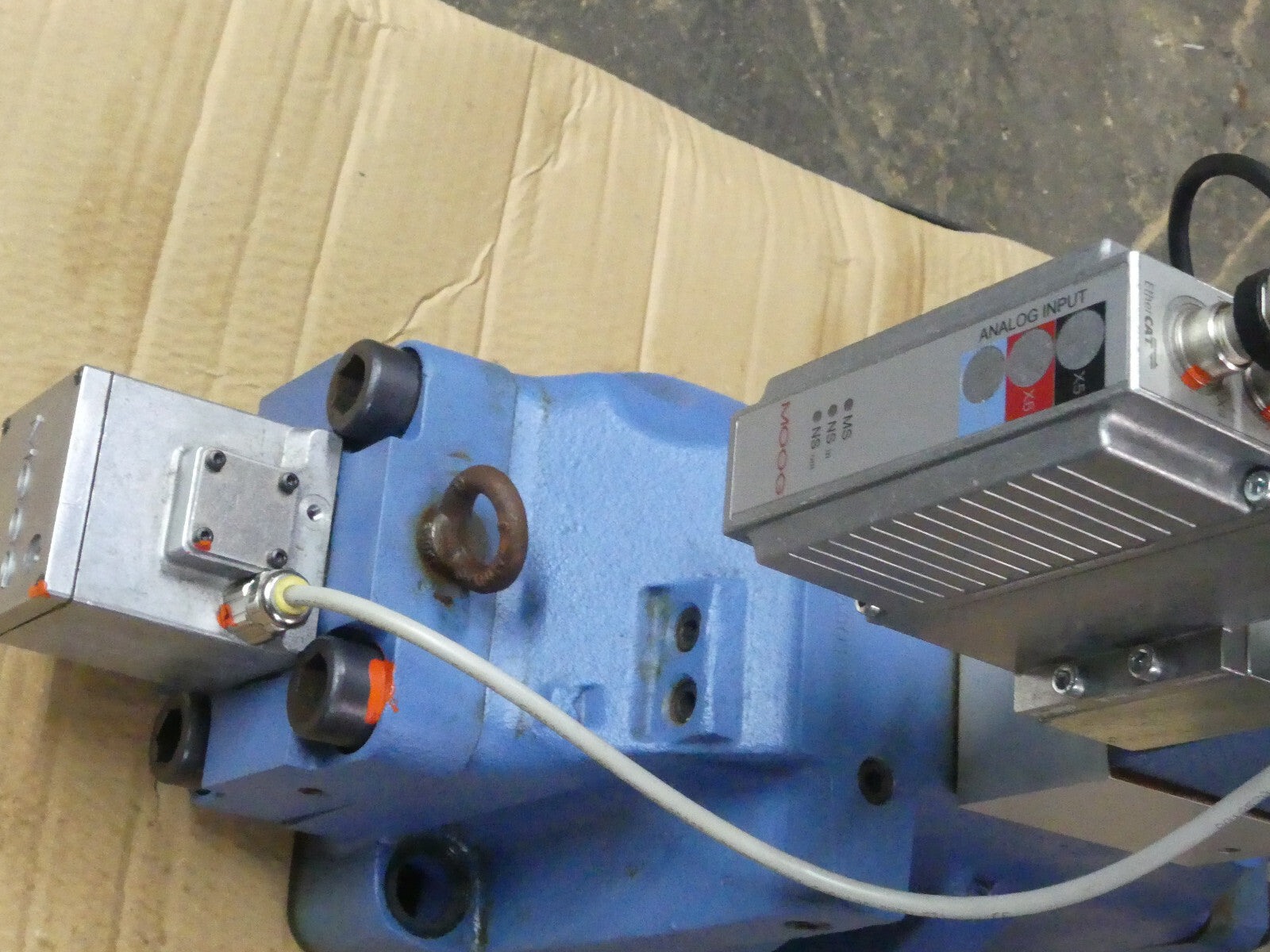MOOG D675-0018-0001 / P15HXDW6SE92-KEK1A2 / D675P0018-0001 / G15HOWO4NE92-KEQ1A2