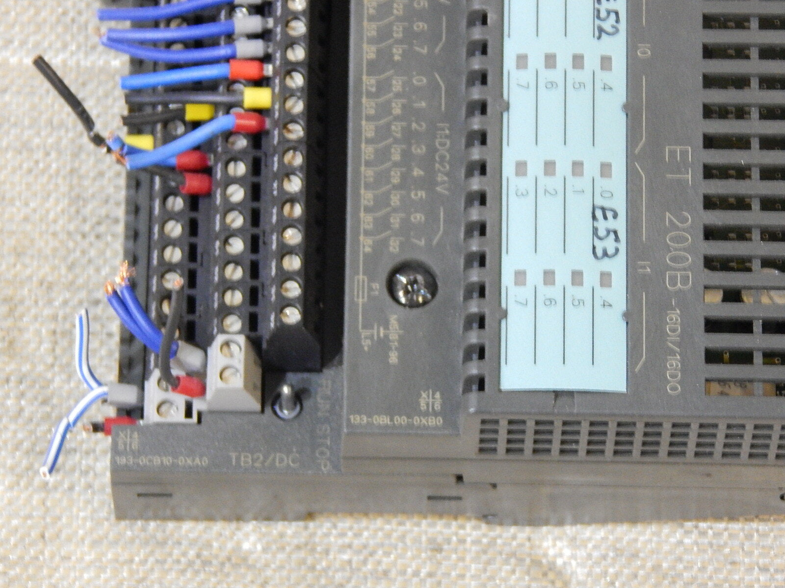 Siemens simatic S7 6ES7193-0CB10-0XA0 + 6ES7133-0BL00-0XB0 used