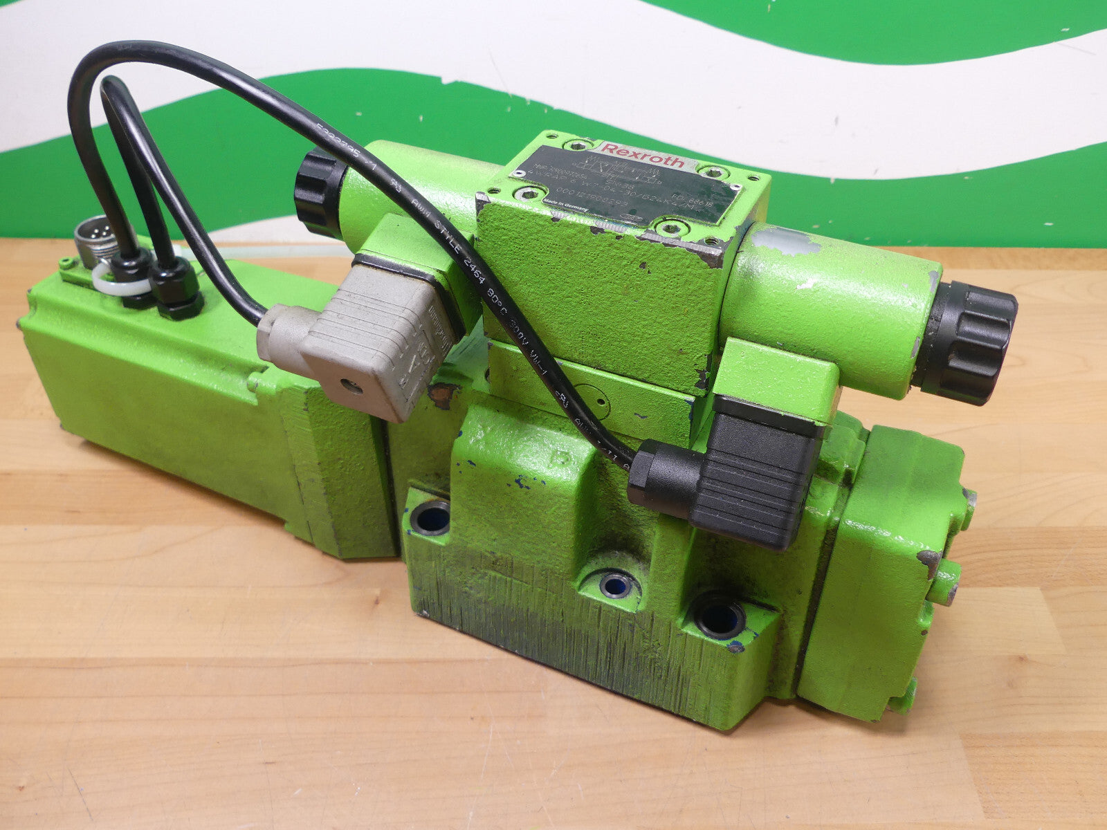Rexroth 4WRKE 16 E200L-33/6EG24ETK31/A5D3M