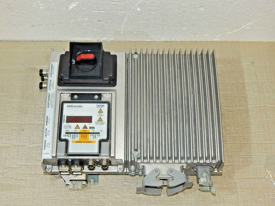  Lenze 8400 protec Inverter Drives 1,50kW E84DSPBC1524R2SLCE used