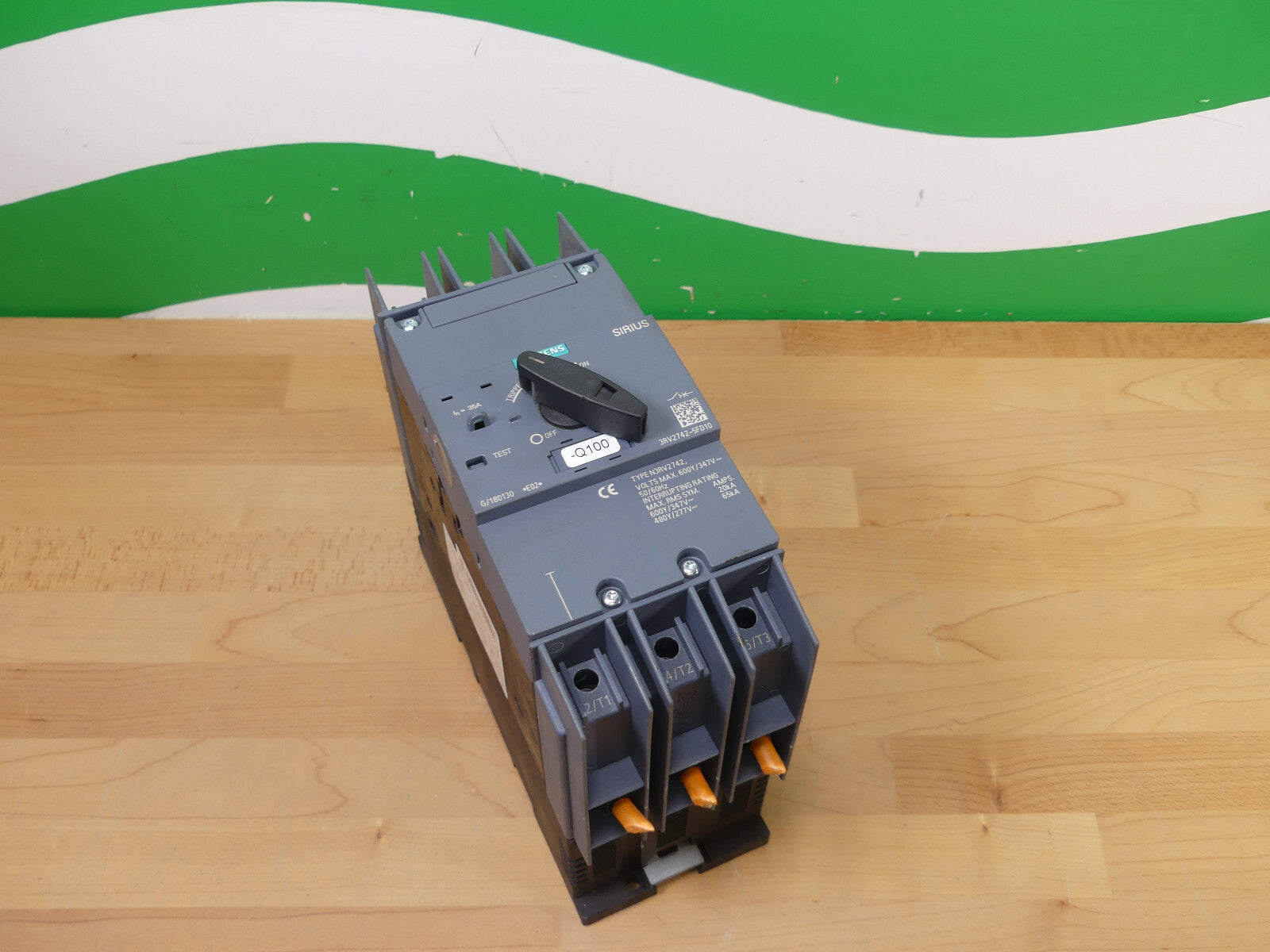 SIEMENS Leistungsschalter 3RV2742-5FD10