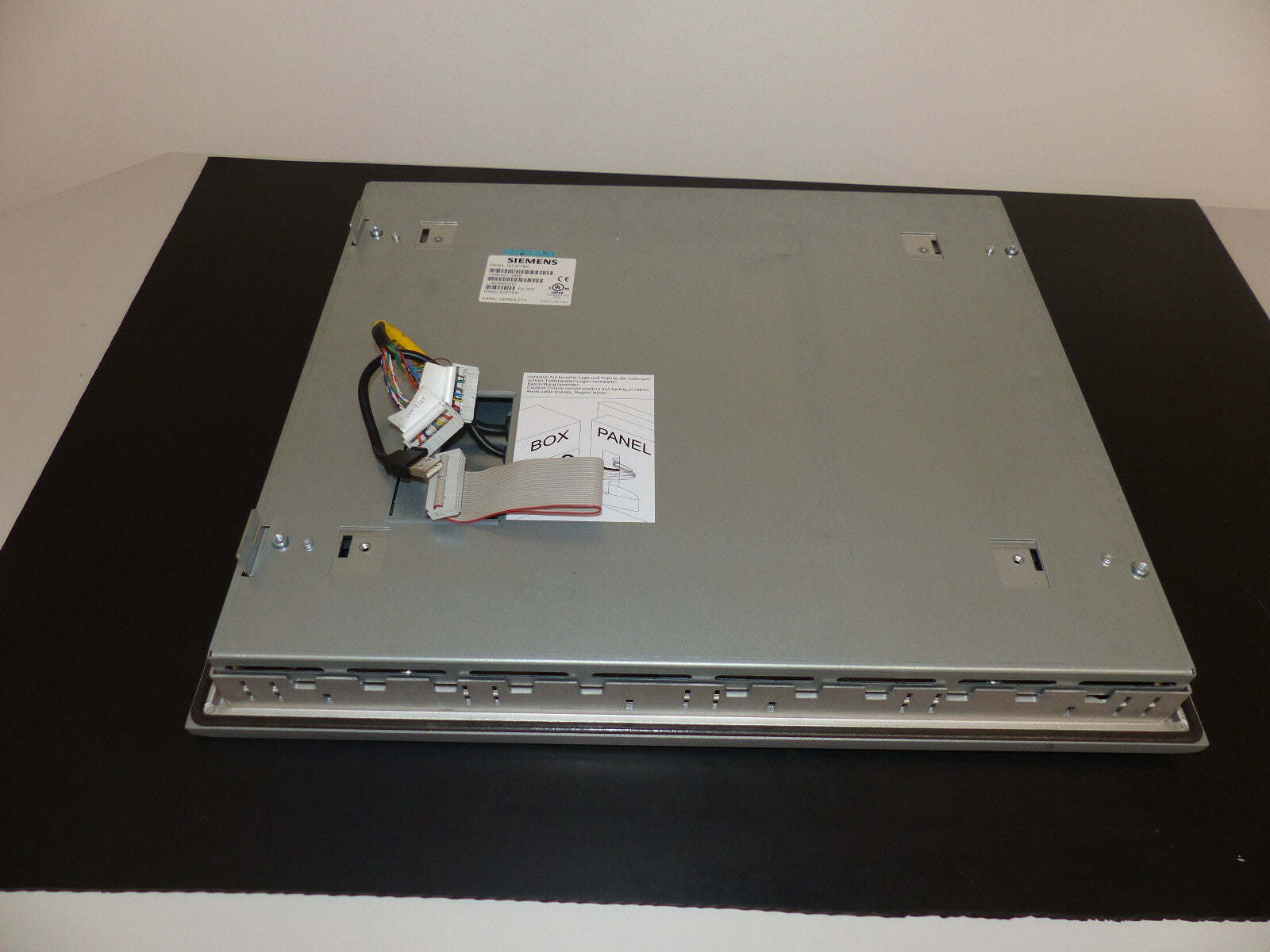 Siemens Simatic Panel PC Touch 19T 677B/C A5E02713398 S. Bilder