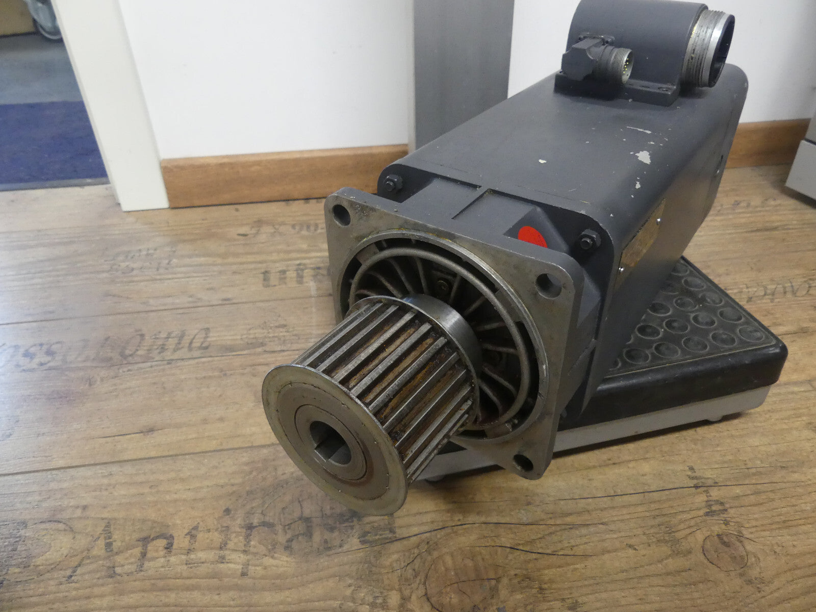 Siemens 1FT5076-0AC01-1-Z