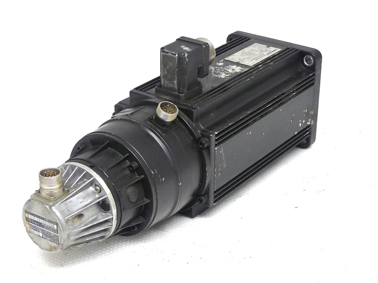 INDRAMAT MAC090B-0-ND-4-C/110-B-0/WI517LV
