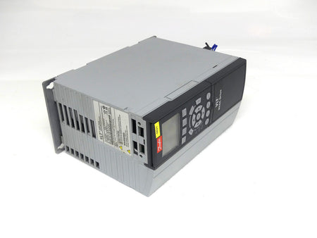 Danfoss VLT FC-102P7K5T4E20H1XGXXXXSXXXXAXBXCXXXXDX