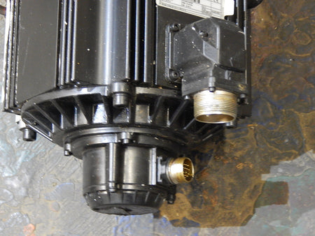 Indramat Rexroth Permanent Magnet Motor MDD112C-N-020-N2L-130GB1 Used