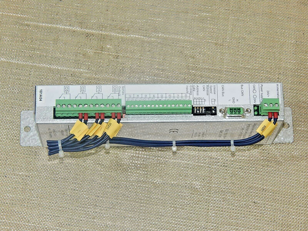 Alimentation Binary input & output module P/N:31613391201// 101A04 Used