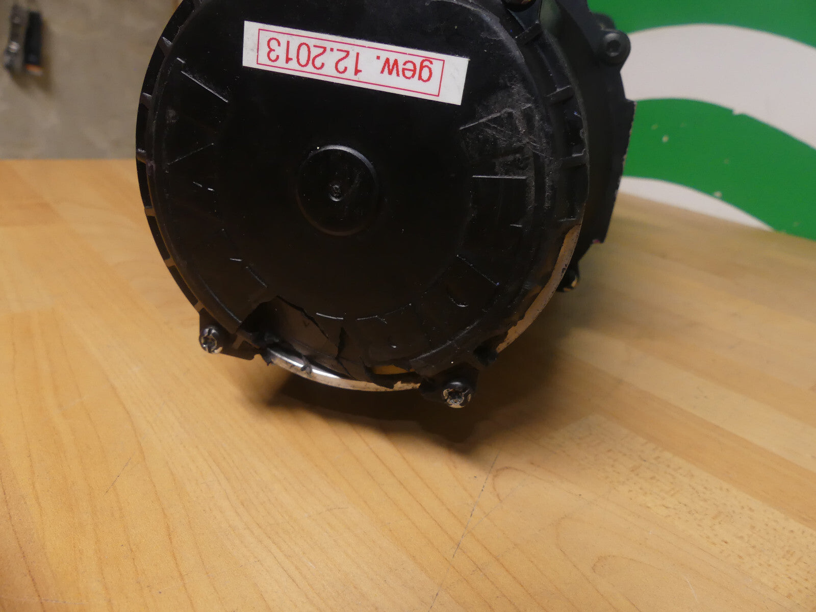 Rexroth MKD090B-058-KP1-KS  Servomotor deckel leicht beschädigt used s.Bilder