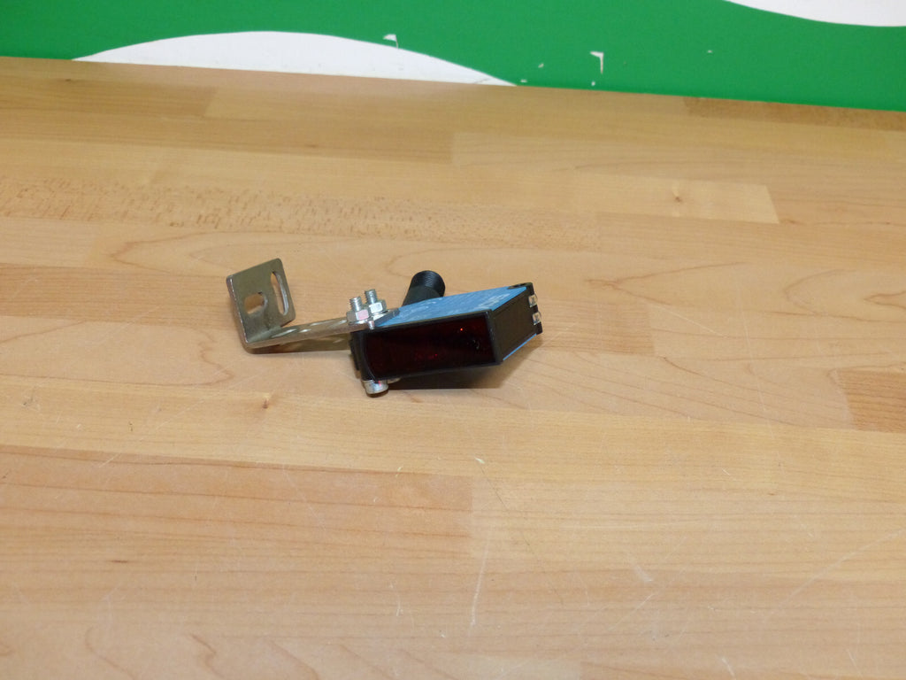 10 x SICK Klein-Lichtschranke WL11-2P2430