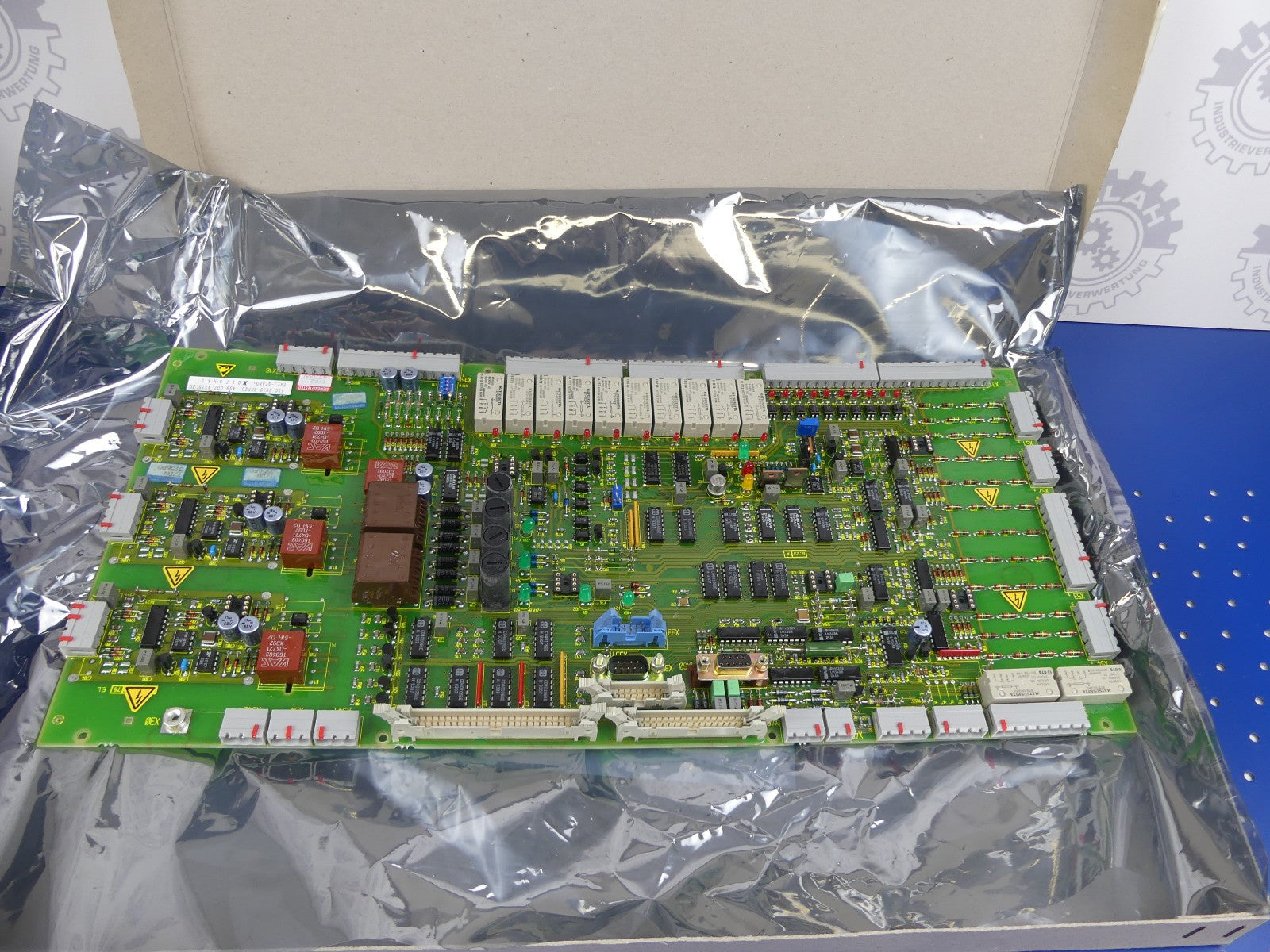SIEMENS 6SC9830-0HF20