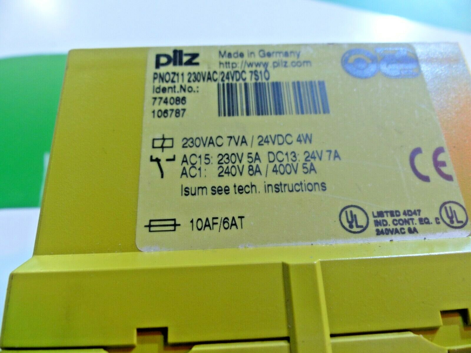 Pilz PNOZ11 230VAC/24VDC 7S10