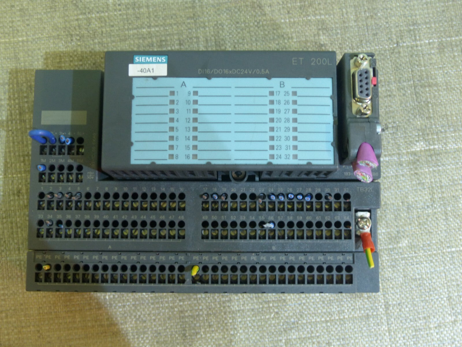 Siemens 193-1FL20-0XA0 + 133-1BL01-0XB0 + DI16/DO16xDC24V/0,5A