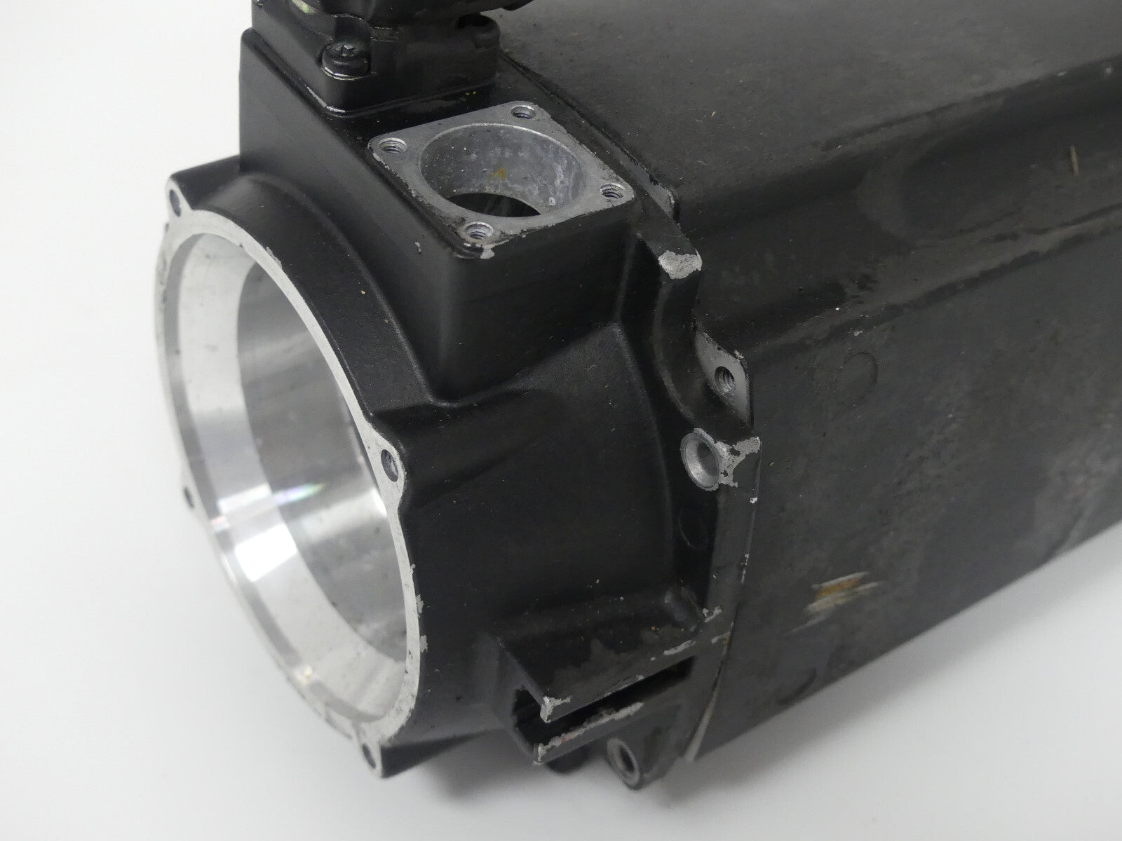 Rexroth MSK061C-0300-NN-M1-UG1-NNNN (beschädigt-s.Bilder)