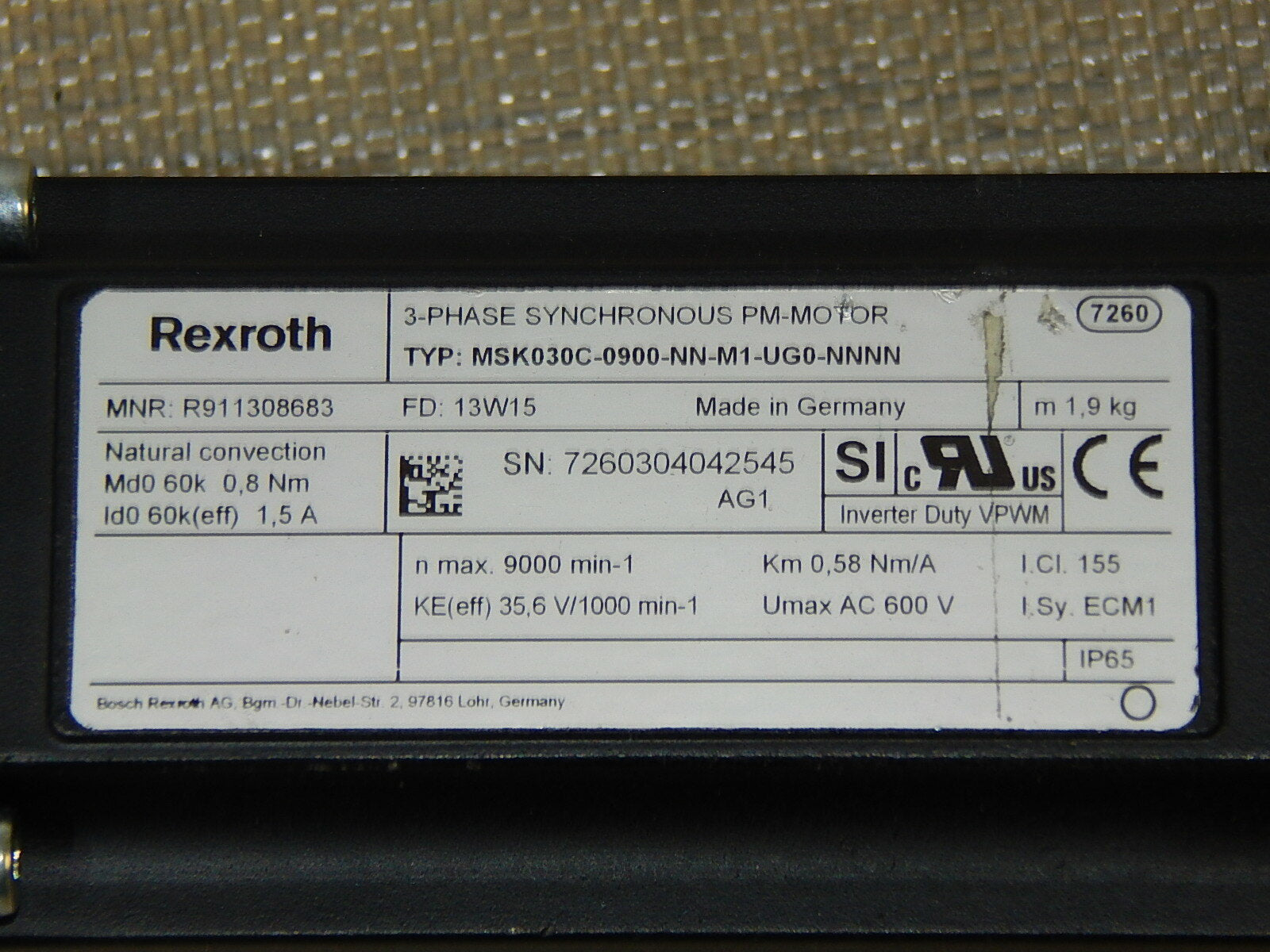 Rexroth MSK030C-0900-NN-M1-UG0-NNNN + Neugart PLE60 i=8  used