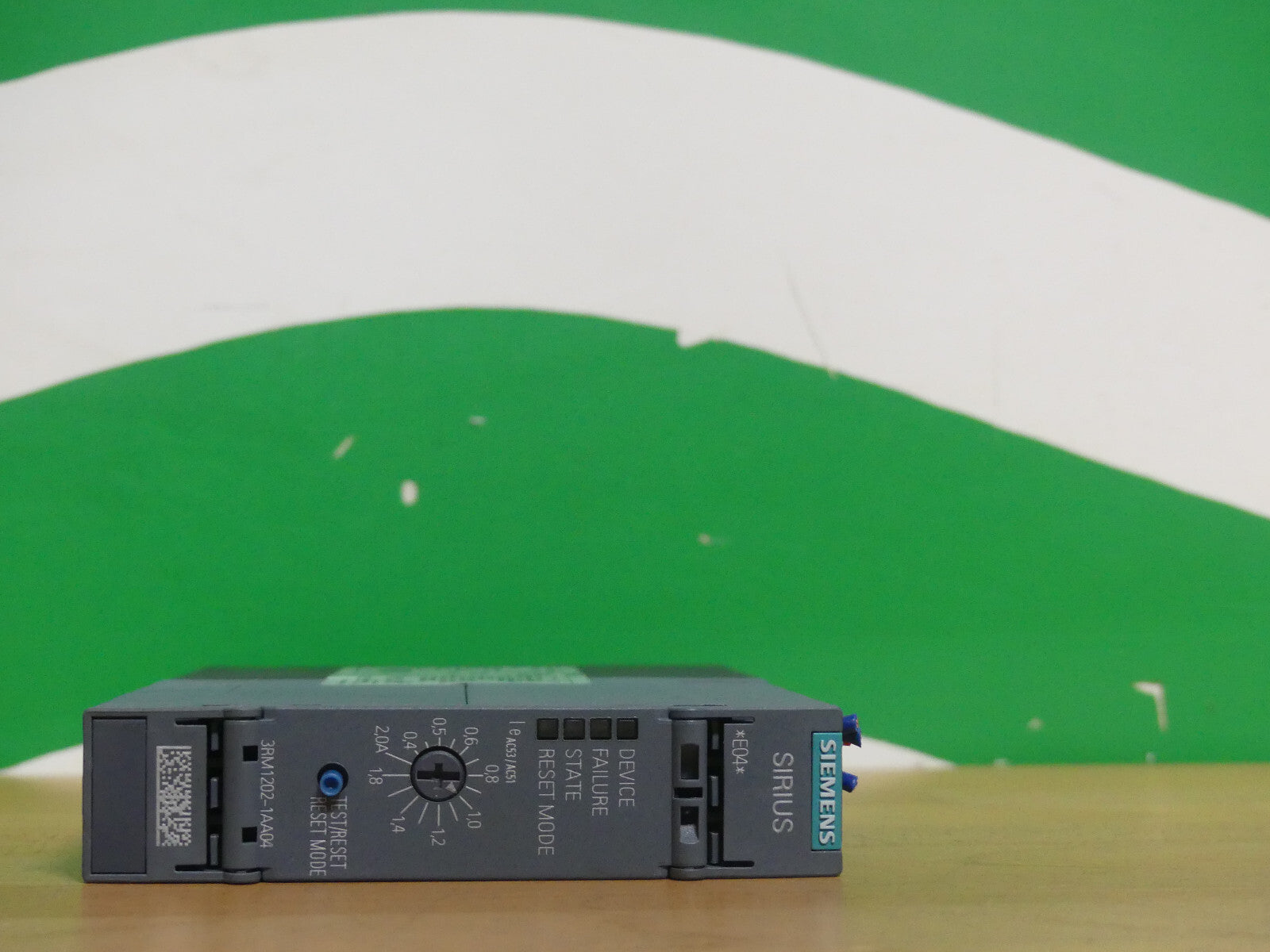 Siemens SIRIUS  3RM1202-1AA04   3RM1 202-1AA04  E:04