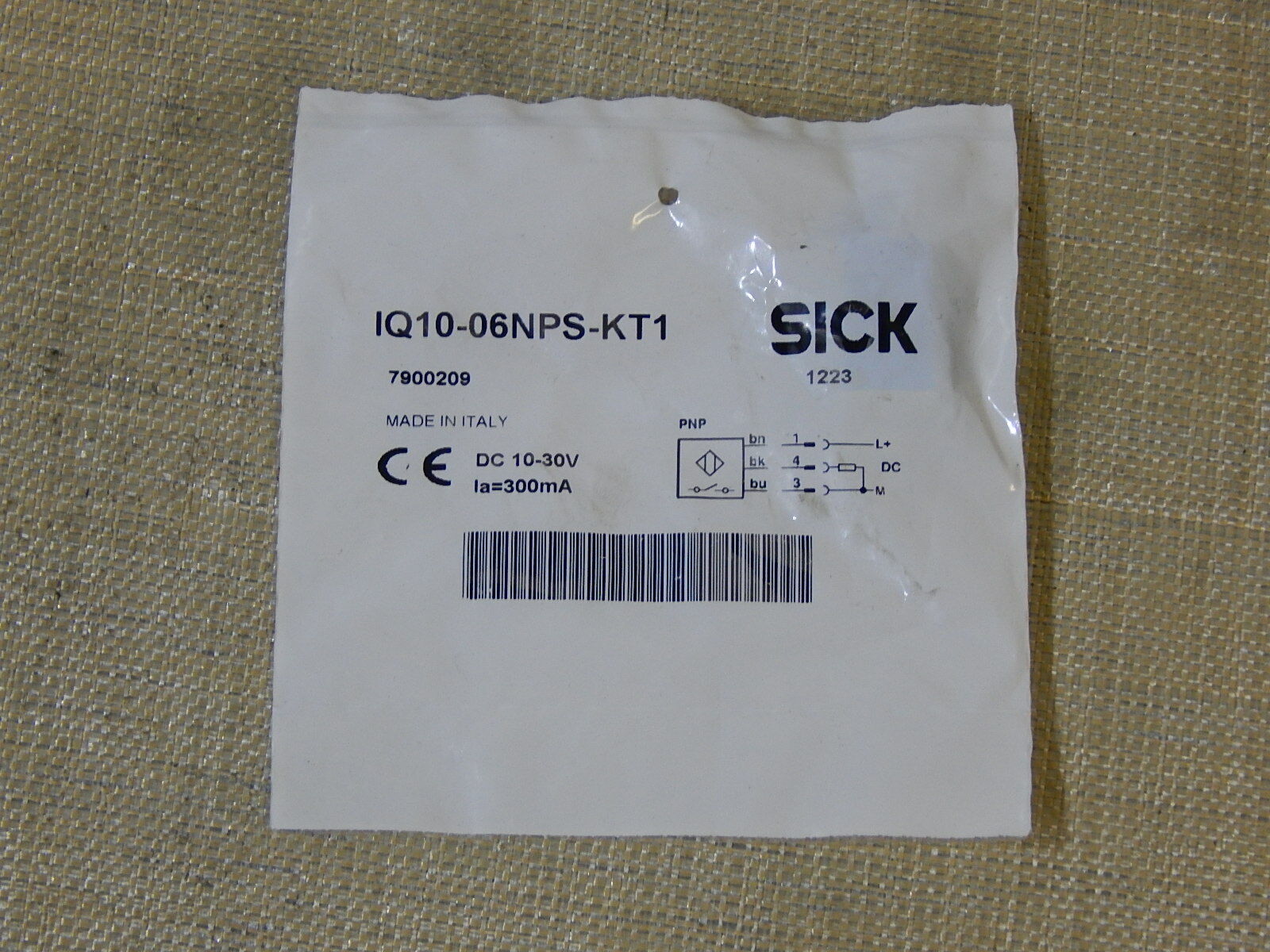 Sick Näherungssensor IQ10-06NPS-KT1 7900209 New