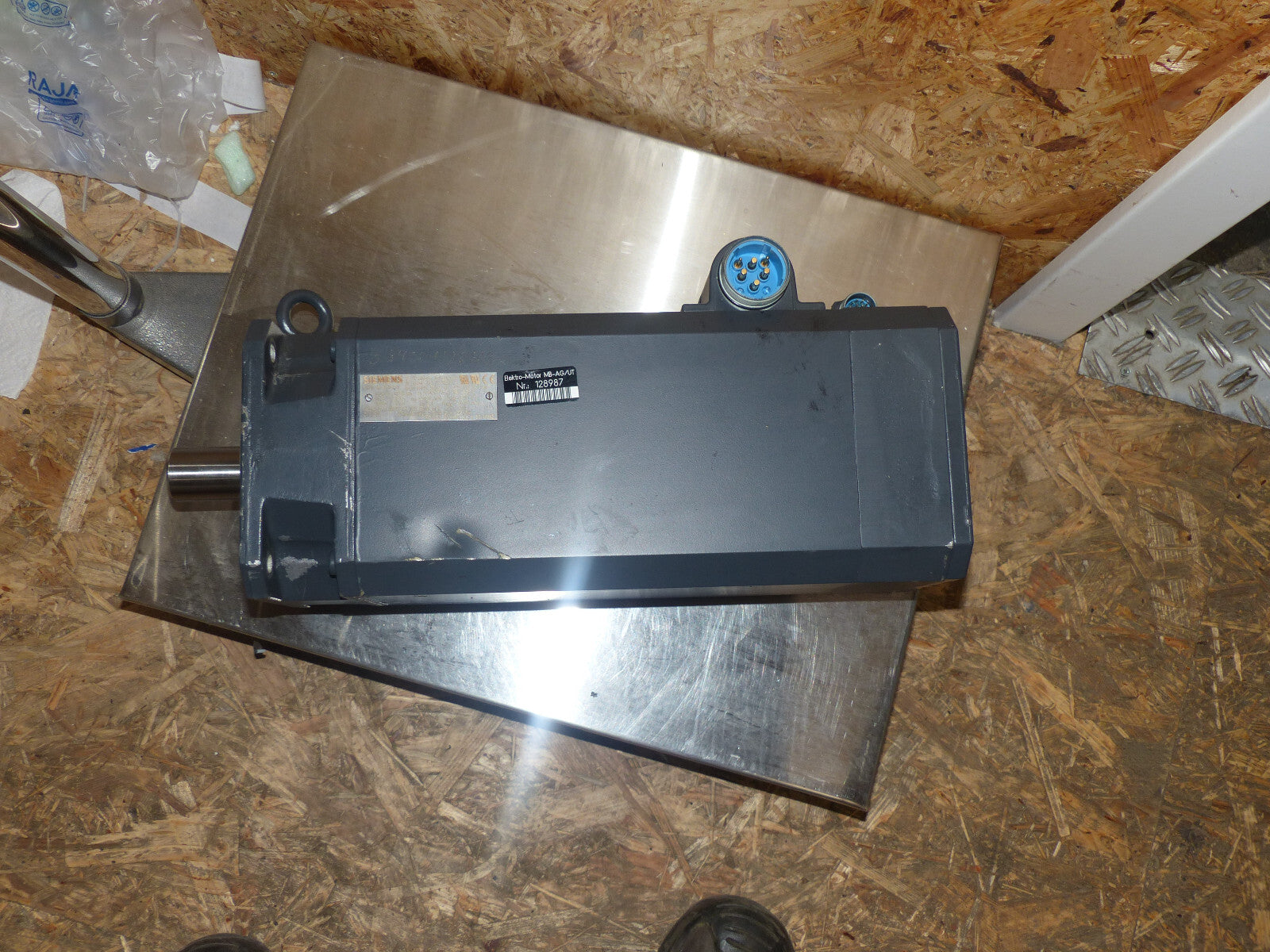 Siemens 1FT6086-1AF71-1EH1-Z   1FT60861AF711EH1Z  used s.Bilder